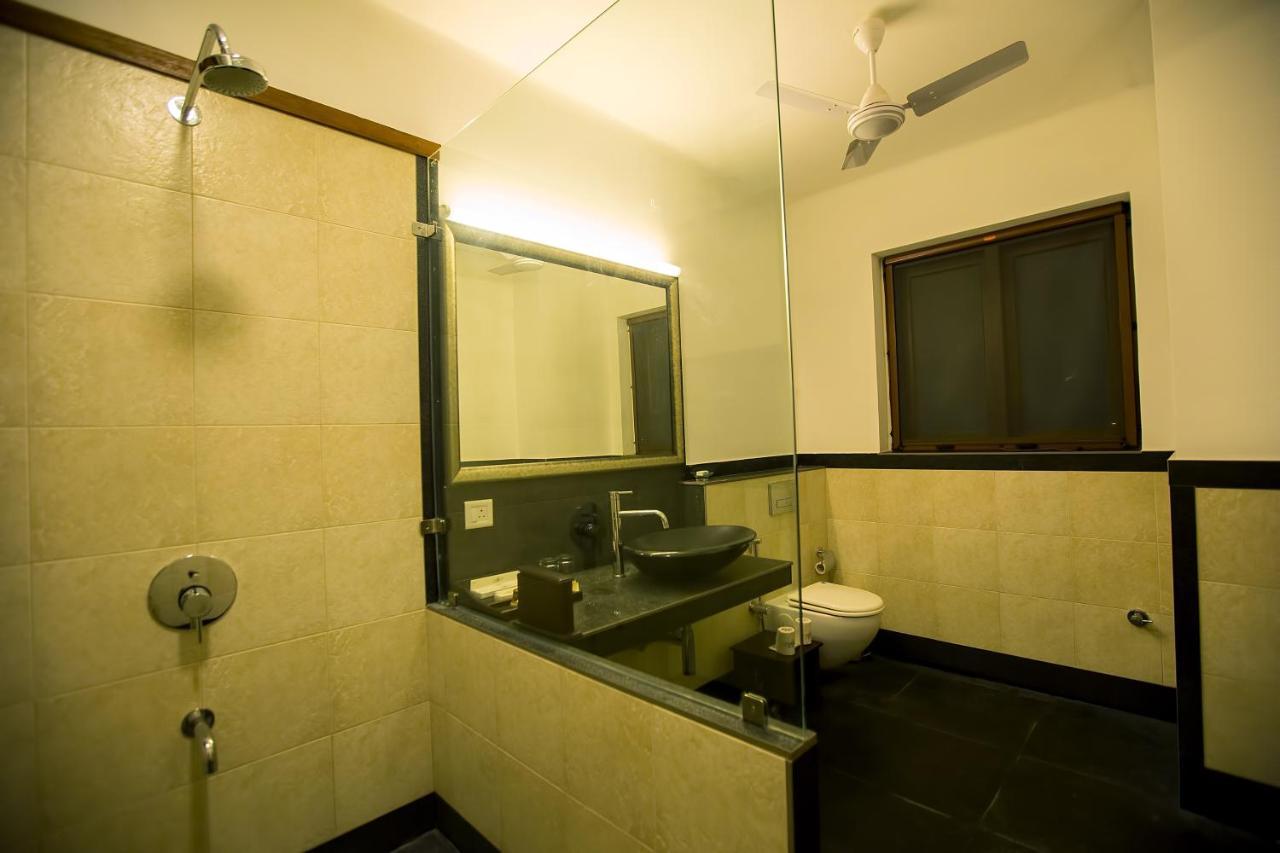 Beach Gate Bungalows - A Cgh Earth Saha Experience Коччи Экстерьер фото