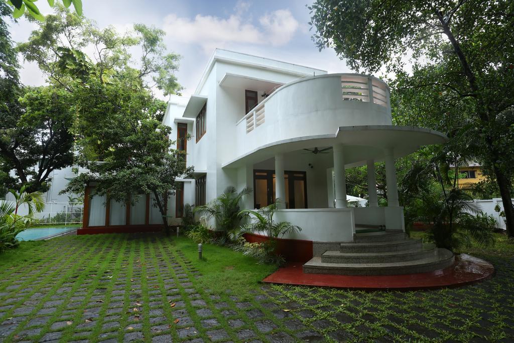 Beach Gate Bungalows - A Cgh Earth Saha Experience Коччи Экстерьер фото